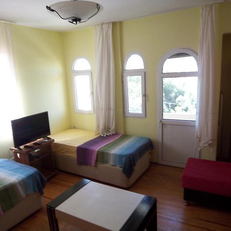 Izmir Tatil Evi Beach Resort Seferihisar Urkmez Exterior photo