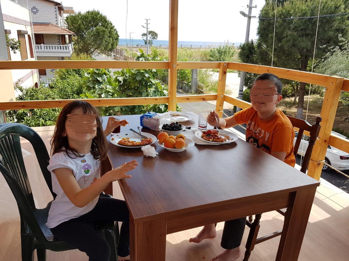 Izmir Tatil Evi Beach Resort Seferihisar Urkmez Exterior photo